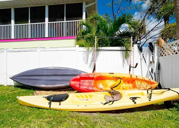 Good After Milton -Kayaks & Steps To Beach Sa